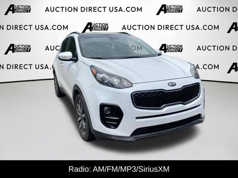Used 2018 Kia Sportage EX w/ EX Premium Package FWD image 3