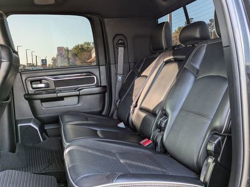 Used 2022 RAM 2500 Laramie w/ Night Edition image 14