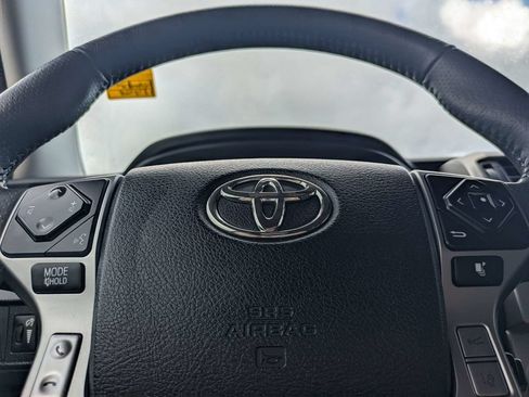 Used 2021 Toyota 4Runner Limited RWD image 35