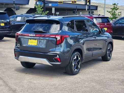 Used 2025 Kia Seltos S FWD image 5