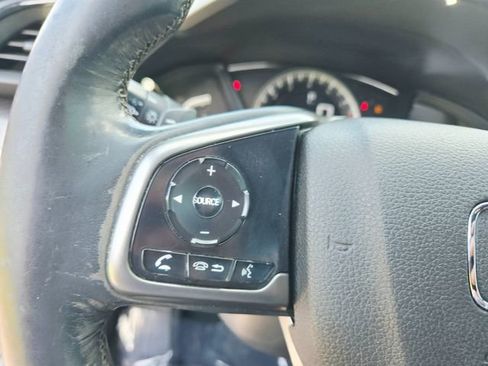 Used 2017 Honda Civic Sport image 19