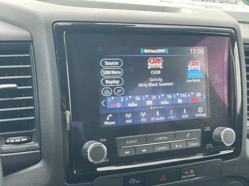 Used 2024 Nissan Frontier S w/ Technology Package AWD/4WD image 18