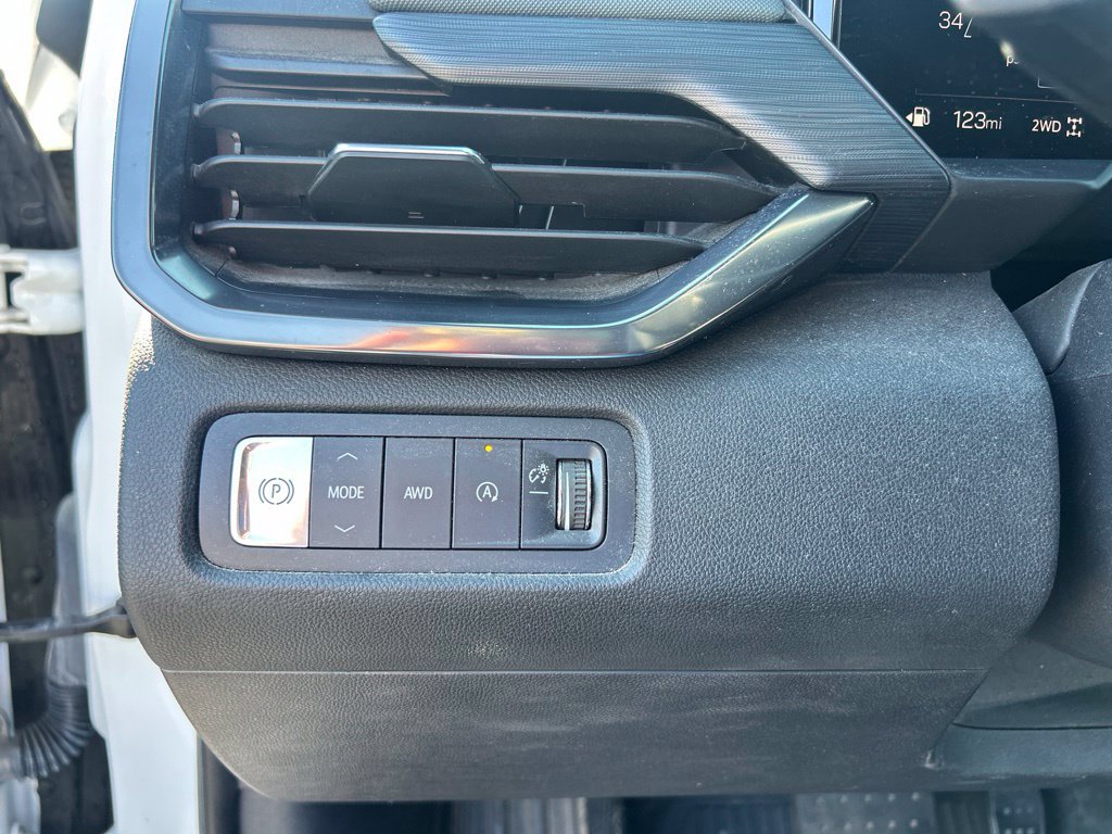 Used 2024 GMC Acadia AT4 w/ Super Cruise Package AWD/4WD image 21