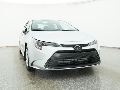 New 2026 Toyota Corolla LE image 31