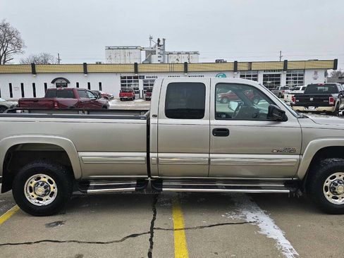 Used 2002 Chevrolet Silverado 2500 LT image 5