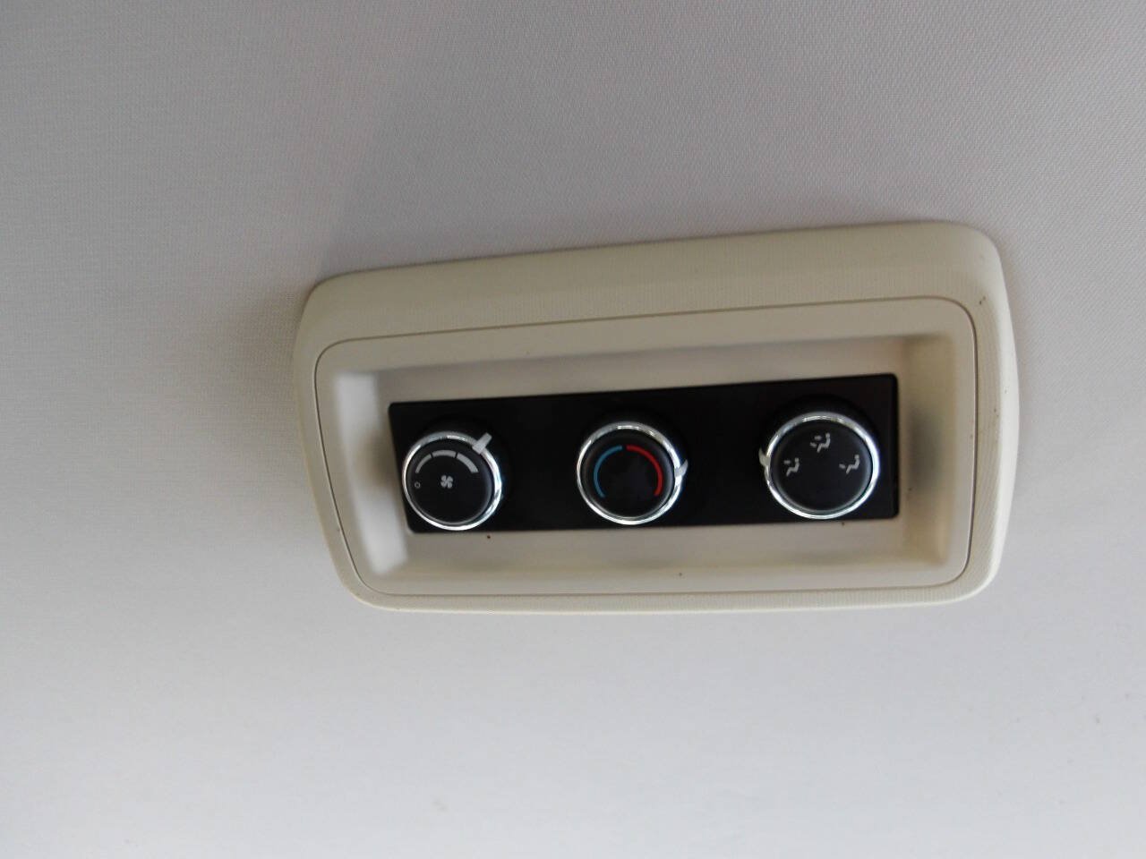 Used 2008 Dodge Grand Caravan SE FWD image 23