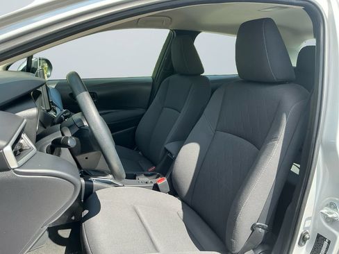 Used 2023 Toyota Corolla LE FWD image 10