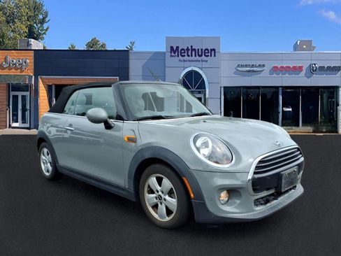 Used 2019 MINI Cooper Convertible FWD image 1