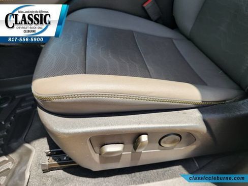 Used 2025 Chevrolet Colorado ZR2 w/ Technology Package AWD/4WD image 26