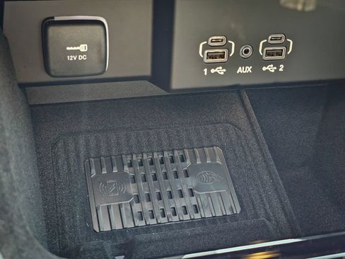 New 2026 Jeep Grand Wagoneer Limited AWD/4WD image 33
