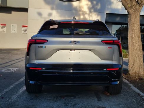 Used 2025 Chevrolet Blazer EV RS image 6