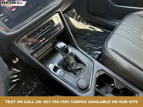 Used 2022 Volkswagen Tiguan SE R-Line image 24