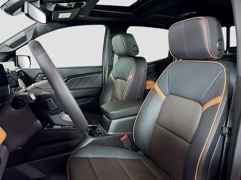 New 2026 GMC Canyon AT4 w/ Technology Plus Package image 21