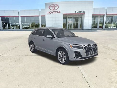 Used 2025 Audi Q7 3.0T Premium Plus AWD/4WD image 28