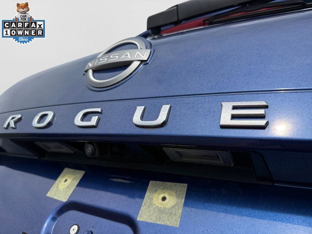 Certified 2023 Nissan Rogue SV AWD/4WD image 17