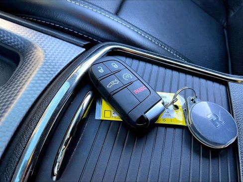 Used 2021 Dodge Charger SRT Hellcat image 13