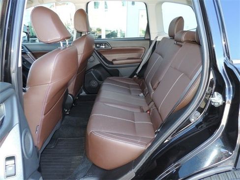 Used 2018 Subaru Forester 2.5i Touring w/ Popular Package #3B image 17