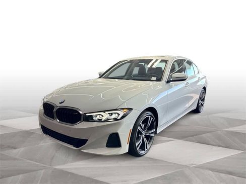 Used 2024 BMW 330i xDrive Sedan image 4