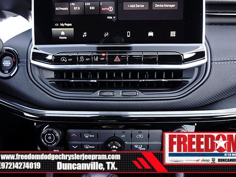 New 2026 Jeep Compass Latitude image 23