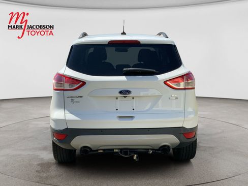 Used 2016 Ford Escape SE w/ Equipment Group 201A AWD/4WD image 6