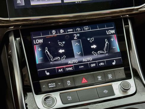 Used 2023 Audi Q7 3.0T Premium w/ Convenience Package AWD/4WD image 19