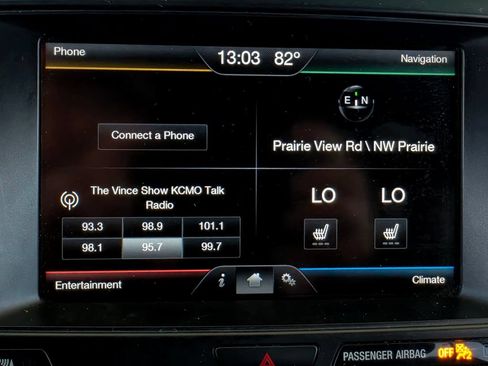 Used 2016 Ford Explorer XLT w/ Equipment Group 202A AWD/4WD image 48