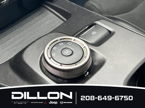 Used 2020 Ford Mustang Shelby GT500 w/ Technology Package RWD image 21