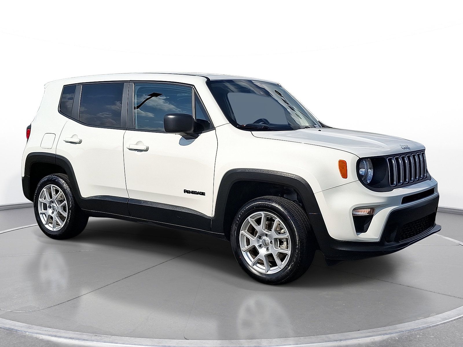 Used 2023 Jeep Renegade Latitude AWD/4WD image 1