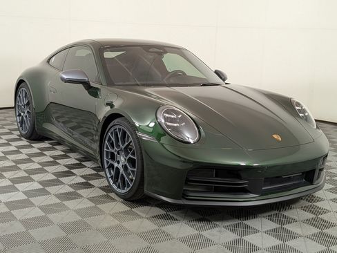 New 2026 Porsche 911 Carrera T image 8