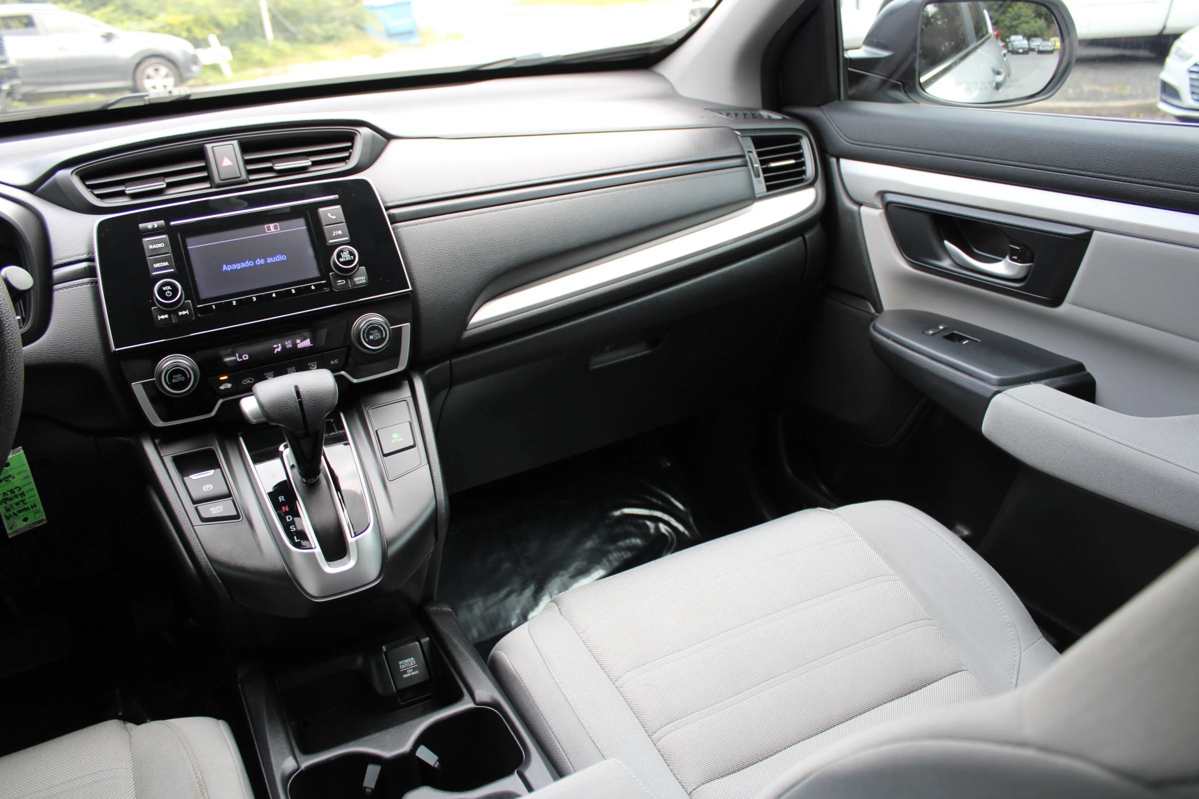 Used 2019 Honda CR-V LX image 16