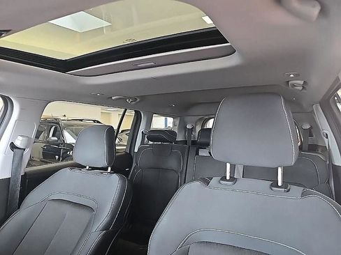 Used 2023 Jeep Grand Cherokee L Laredo w/ Luxury Tech Group I image 27