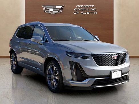Certified 2025 Cadillac XT6 Premium Luxury AWD/4WD image 6
