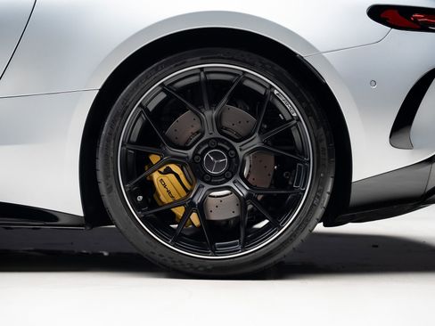 Used 2025 Mercedes-Benz AMG GT 63 image 23