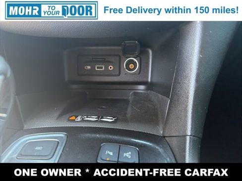 Used 2022 Chevrolet Equinox Premier image 22