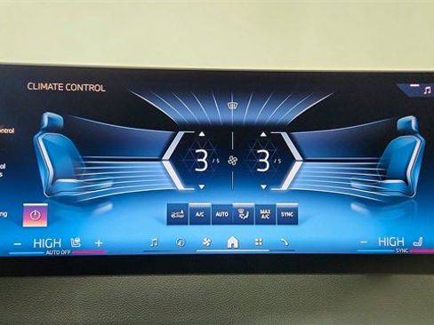 Used 2026 BMW iX xDrive45 image 46