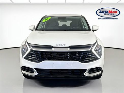 Used 2023 Kia Sportage LX image 6