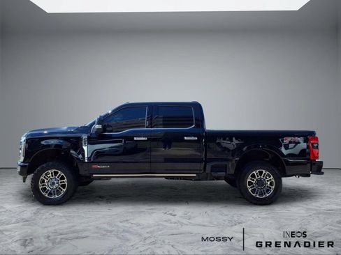 Used 2024 Ford F250 Limited w/ FX4 Off-Road Package AWD/4WD image 5