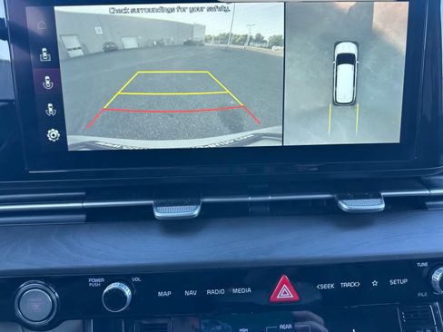 Used 2022 Kia Carnival SX FWD image 25