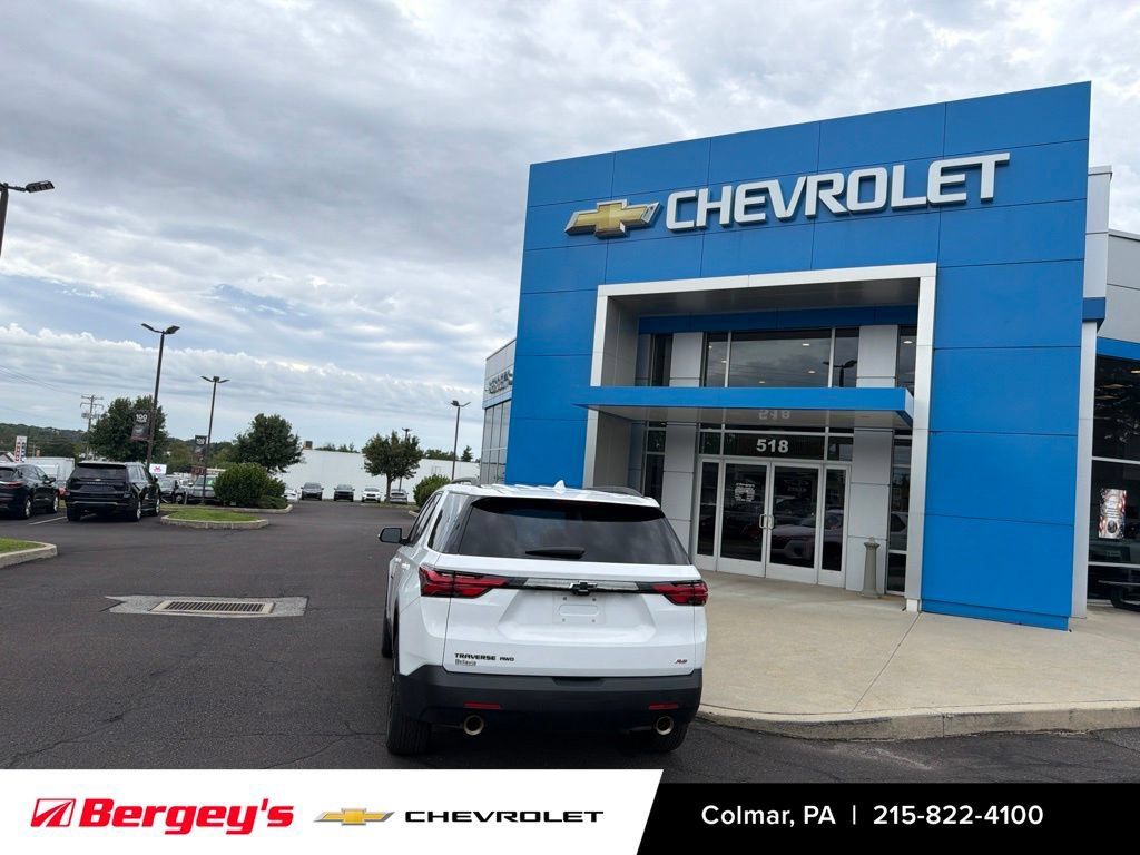 Certified 2023 Chevrolet Traverse RS AWD/4WD image 6