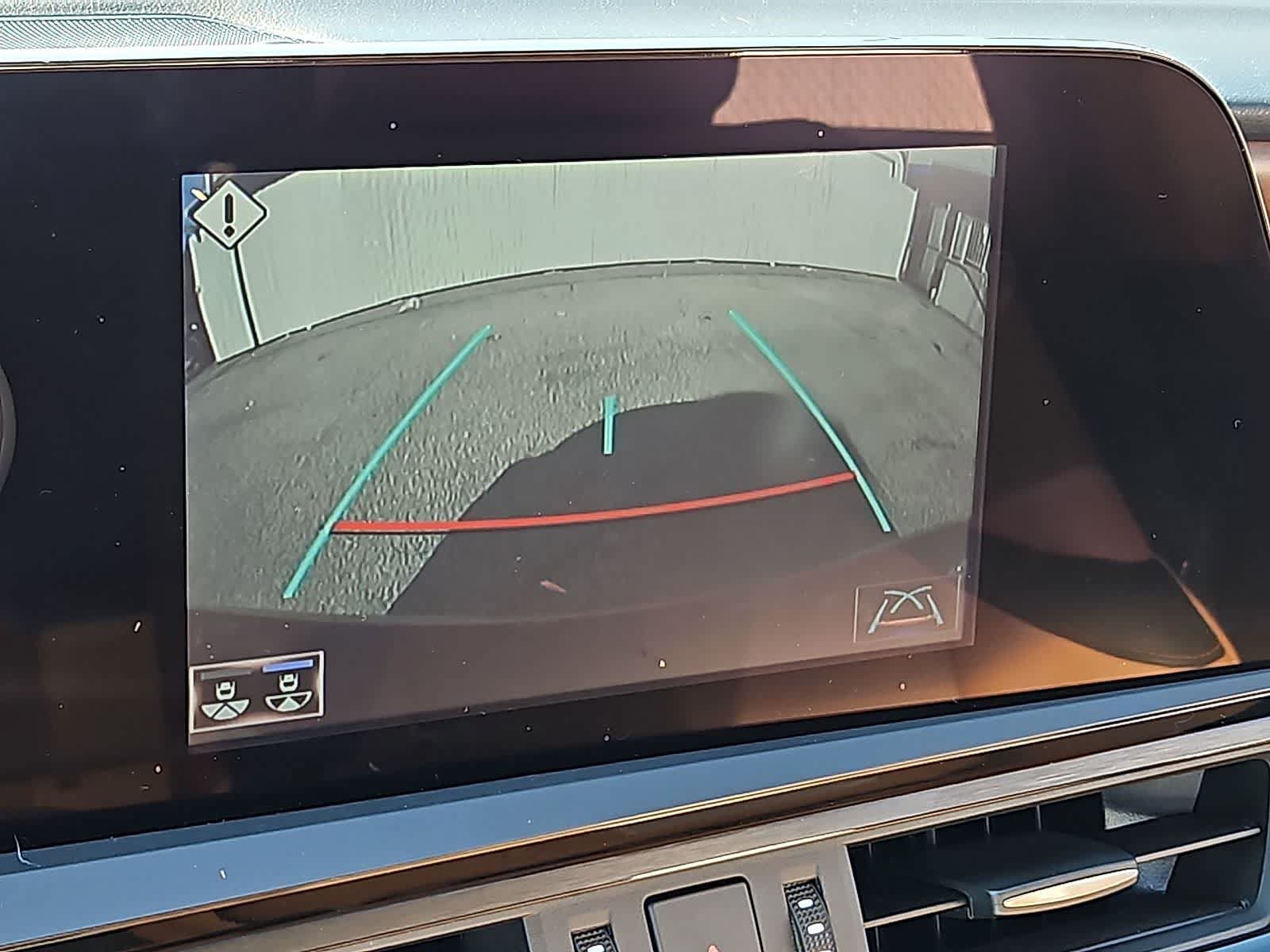 Used 2022 Lexus ES 350 w/ Premium Package FWD image 20
