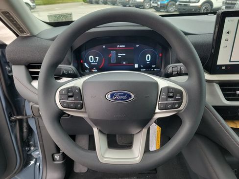 New 2026 Ford Explorer Active RWD image 28