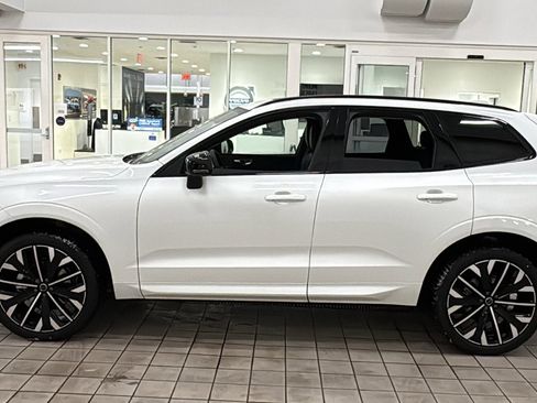 New 2026 Volvo XC60 B5 Ultra w/ Protection Package Premier AWD/4WD image 8