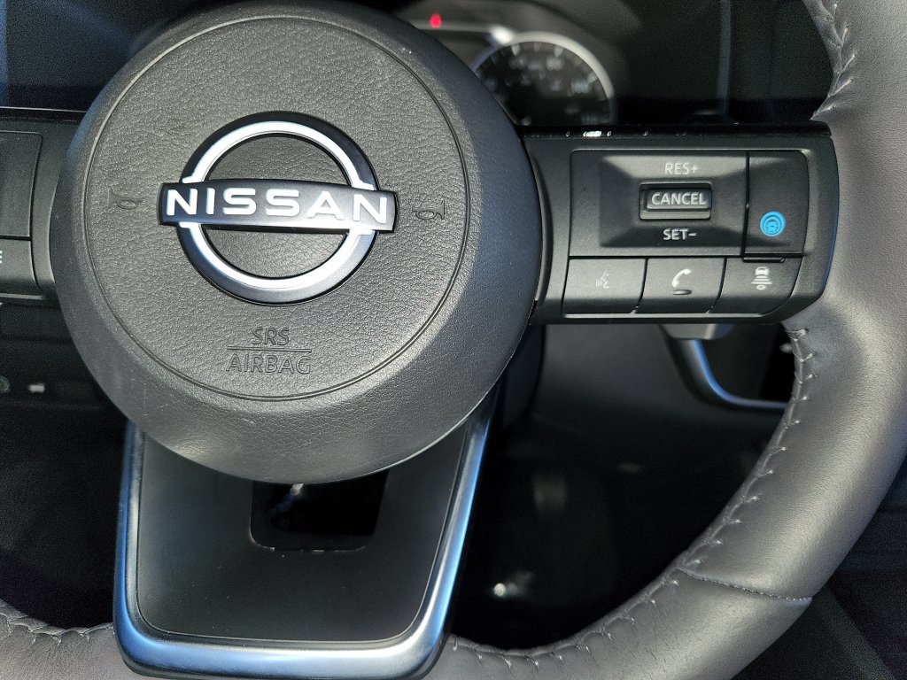Used 2023 Nissan Rogue SV w/ SV Premium B Package FWD image 25