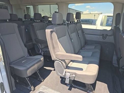 Used 2025 Ford Transit 350 XLT RWD image 12