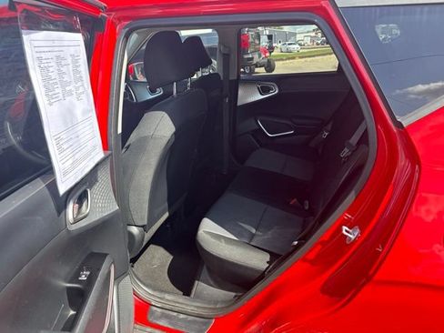 Used 2022 Kia Soul LX w/ Technology Package FWD image 10