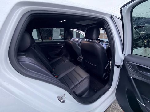 Used 2020 Volkswagen GTI S image 38