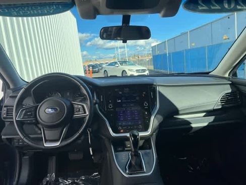 Used 2022 Subaru Outback Premium image 18