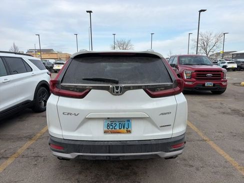 Used 2022 Honda CR-V Touring image 4