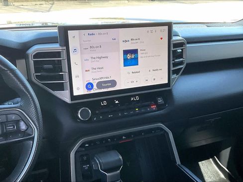 Used 2025 Toyota Tundra Limited image 7