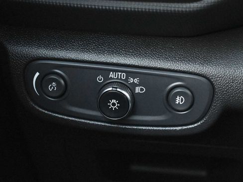 Used 2022 Chevrolet TrailBlazer ACTIV w/ Sun and Liftgate Package image 24